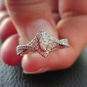 10k White Gold 1/2 cttw Diamond Engagement Ring Size 7